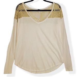 We the Free People Long Sleeve V-Neck w/Crochet S